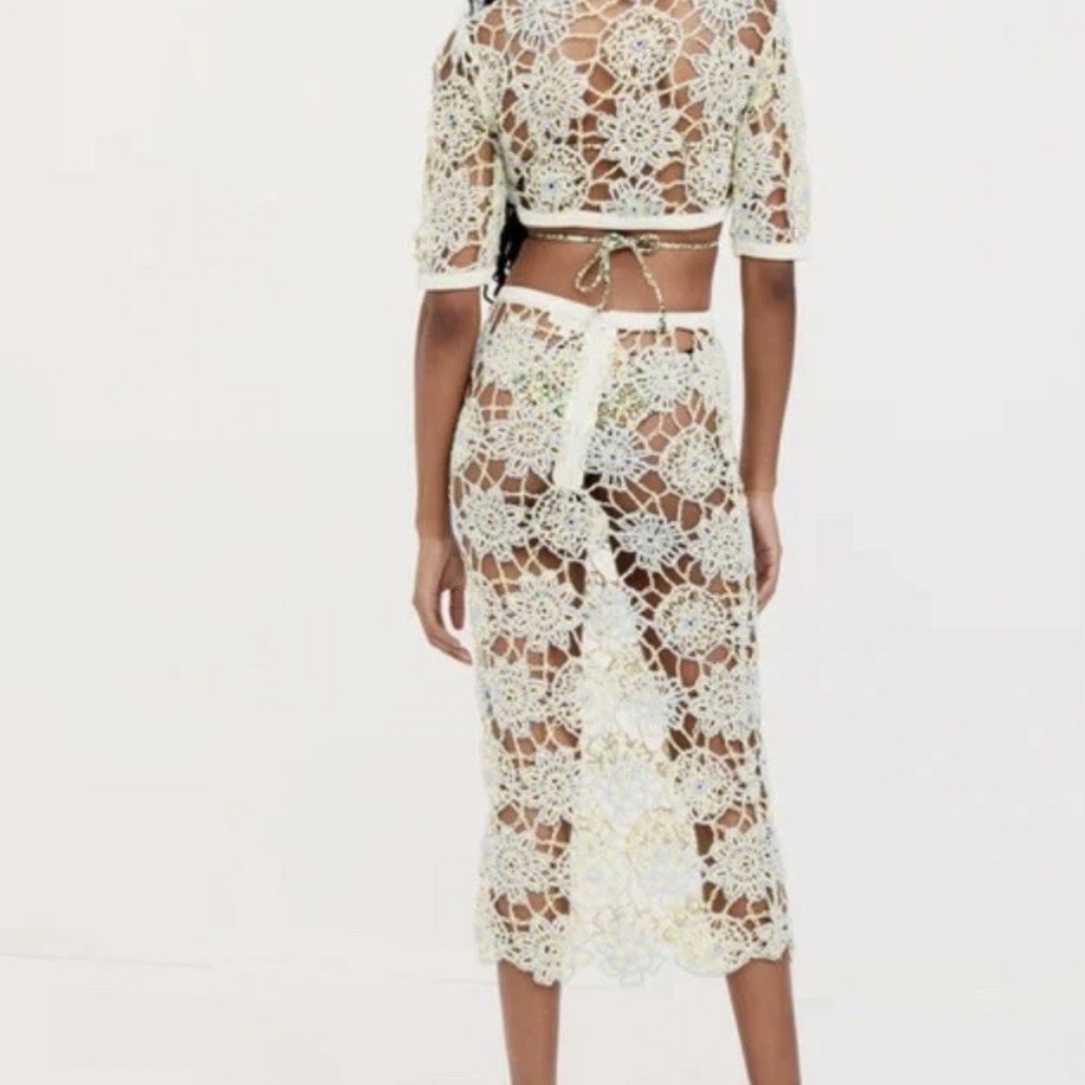 NWOT For Love And Lemons Ivory Crochet Floral Midi Skirt